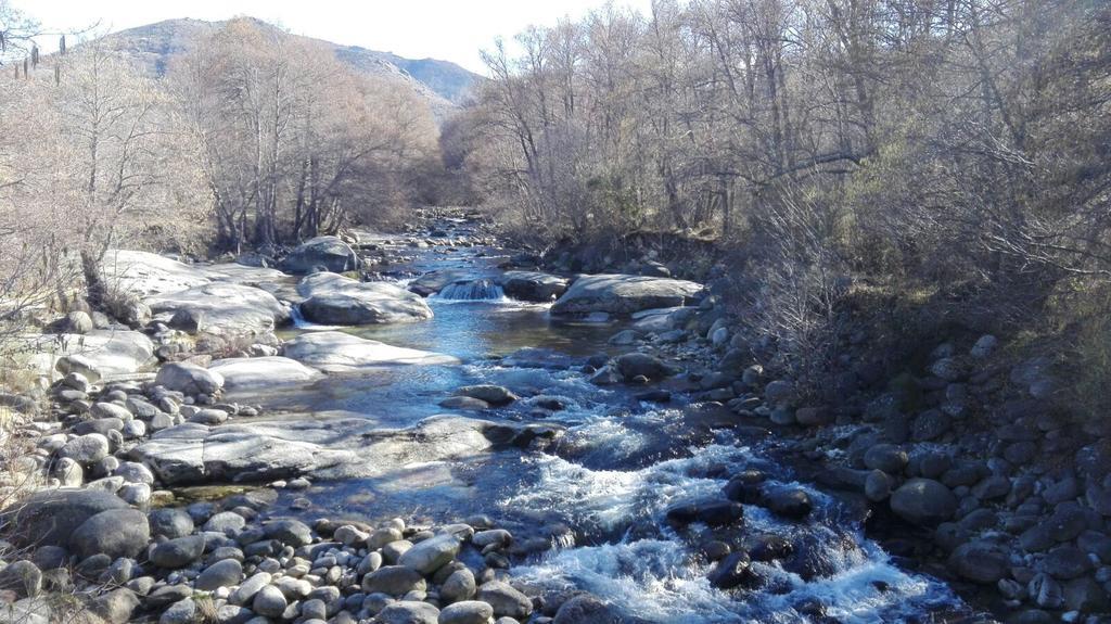 فندق Bohoyoفي  Los Chozos De Gredos المظهر الخارجي الصورة